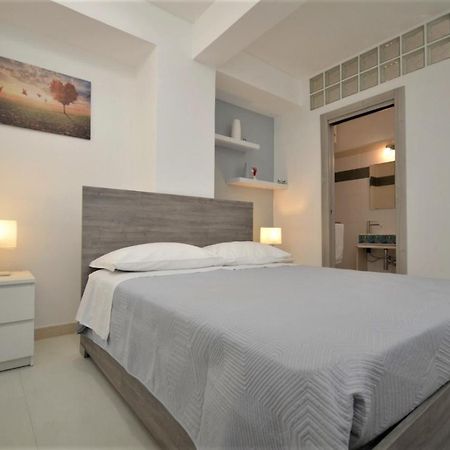 Madagi Beachfront Apartments Pozzallo Exterior foto